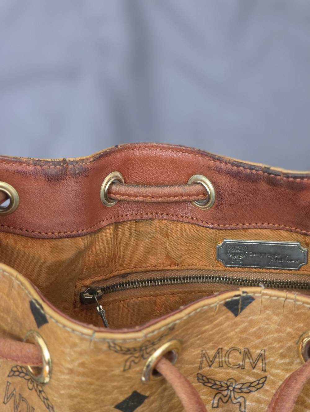 AUTHENTIC Cognac/Chestnut McM Visetos Leather Drawstring Bucket Shoulder Bag - Picture 15 of 15